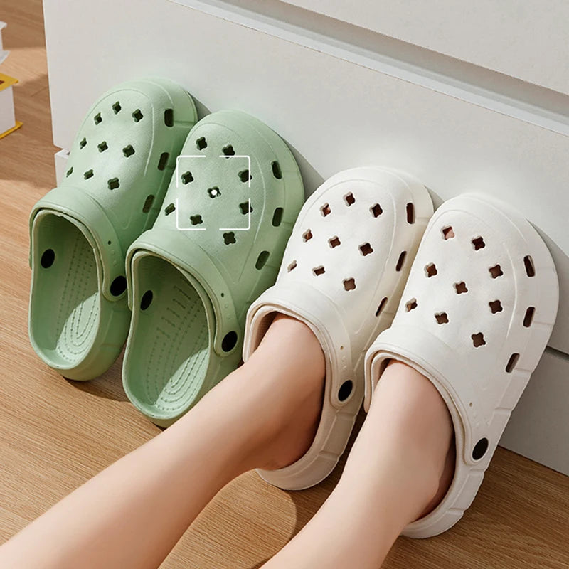 Clogs Women Sandals Summer Casual EVA Lightweight Outdoor Women's Shoes Anti Slip Thick Sole Beach Slides Couple Garden Shoes