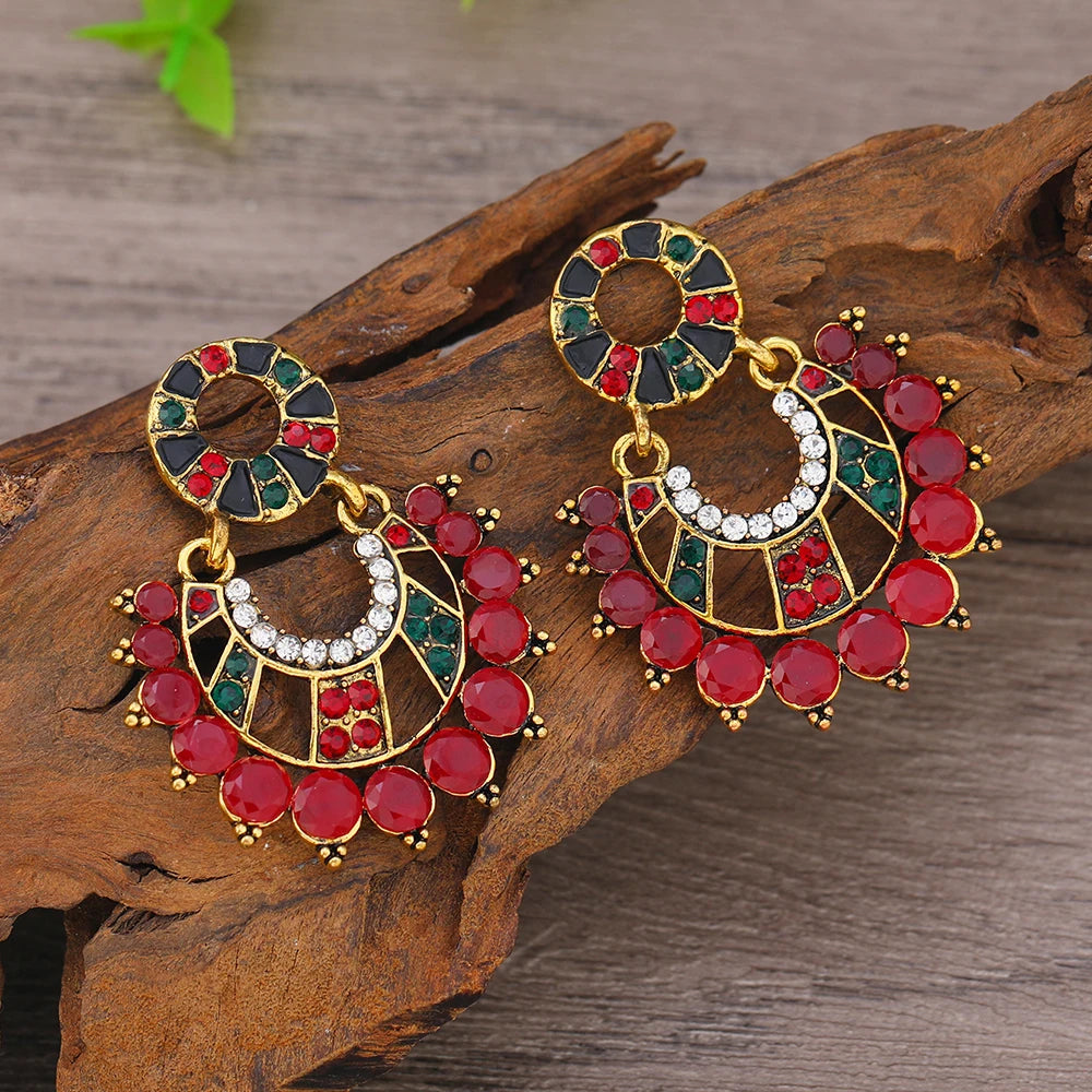 2pcs Women's Fashion Pendant Earrings Retro Creative Colorful Water Diamond Hollow Windmill tassel Earrings Suitable for Daily V