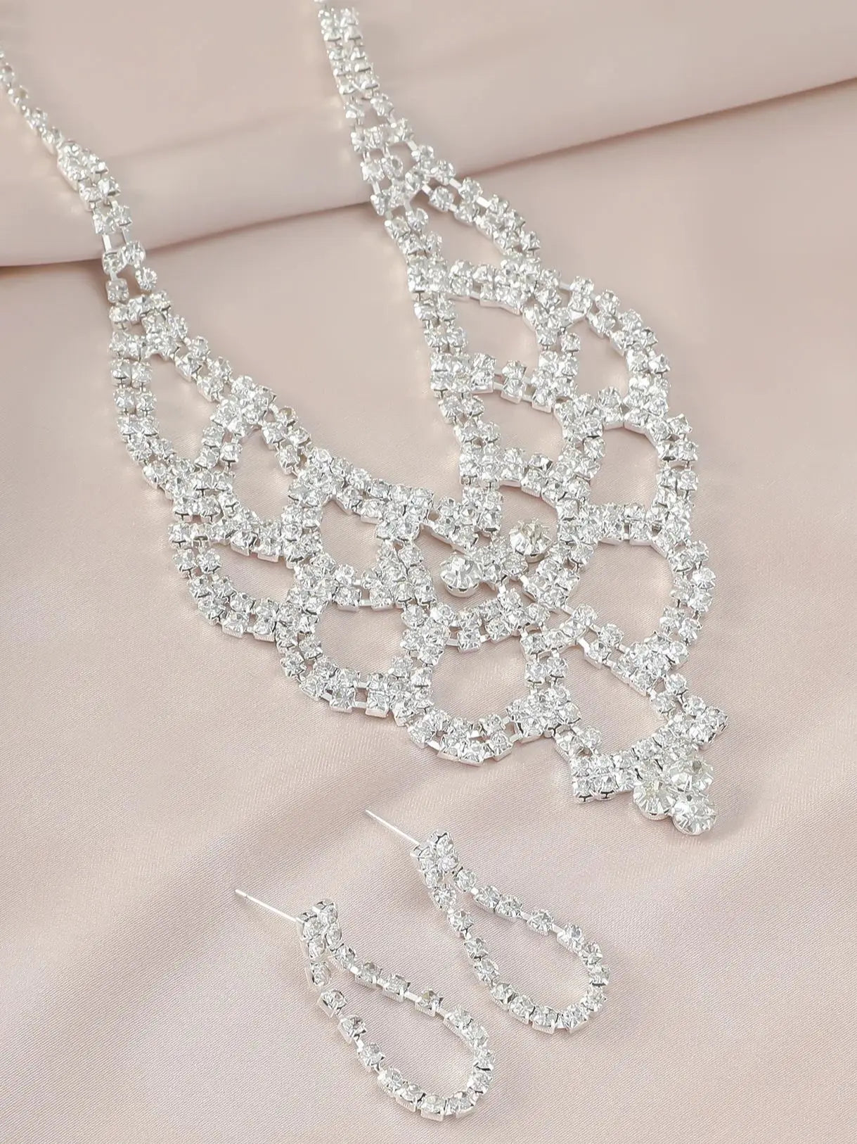 3pcs Women's Jewelry Set Creative Fashion Sparkling Necklace with rhinestones Earring Set Wedding Dress Accessories Bridal Jewe