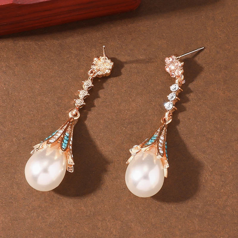 2pcs Women's Fashion Pendant Earrings Creative Simple Lines Cross inlaid with rhinestones Imitation Pearl Earrings Suitable for