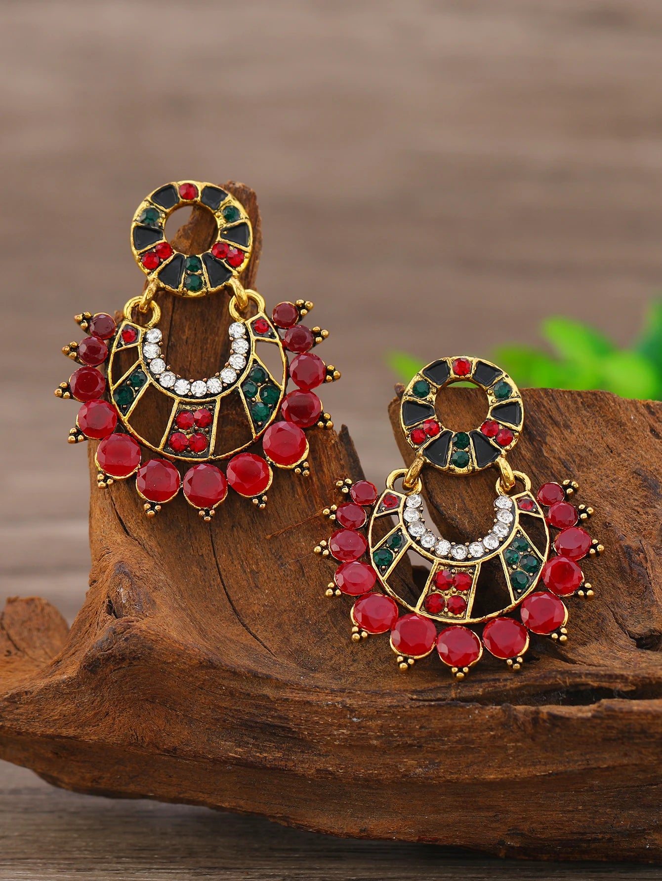 2pcs Women's Fashion Pendant Earrings Retro Creative Colorful Water Diamond Hollow Windmill tassel Earrings Suitable for Daily V