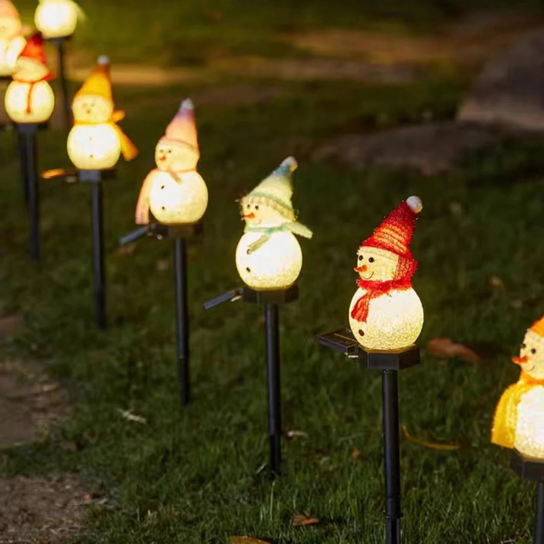 2024 New Christmas Snowman Decoration Light LED Solar Lights Outdoor Waterproof Post Lamp Garden Lawn Landscape Nightlight