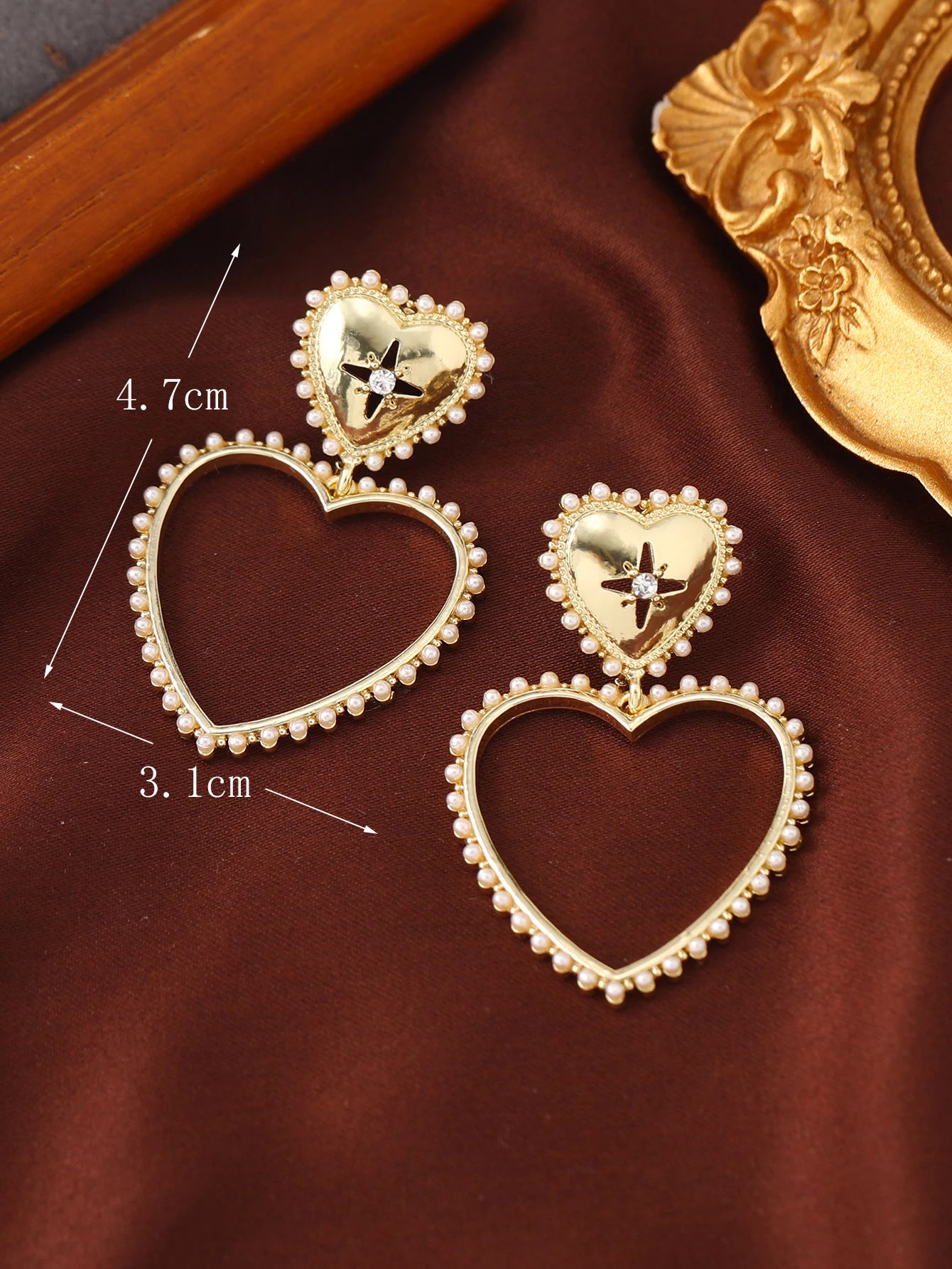 European and American popular new creative fashion exaggerated temperament hollowed out love earrings ear versatile temperament