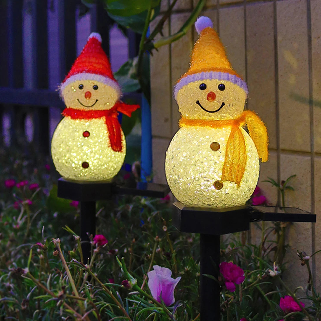 2024 New Christmas Snowman Decoration Light LED Solar Lights Outdoor Waterproof Post Lamp Garden Lawn Landscape Nightlight