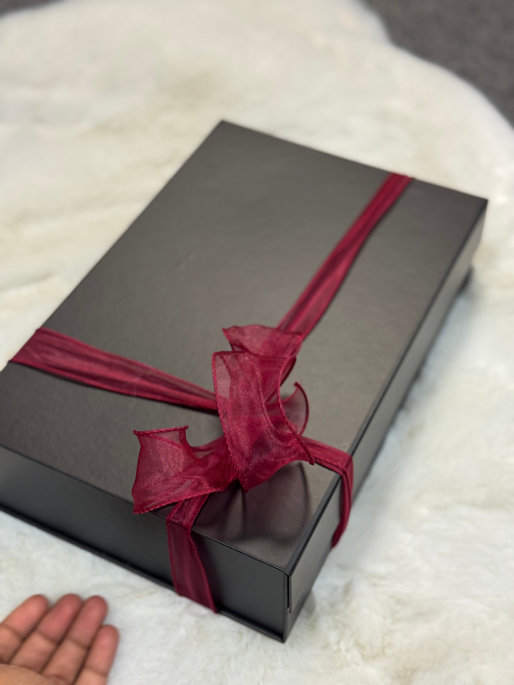 Christmas Mystery Box for Her – The Perfect Festive Surprise!
