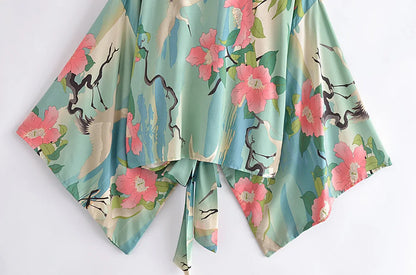 Boho Vintage Floral Print Beach Summer Short Kimono Women Fashion Ladies Casual V Neck Batwing Sleeves Bohemian Cover-ups