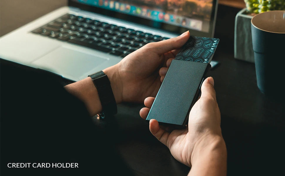 2022 New Card Wallet for Men Credit Card Holder RFID Blocking Pop Up Card Holder Women Minimalist Aluminum Smart Wallet