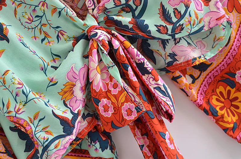 Boho Vintage Floral Print Beach Summer Short Kimono Women Fashion Ladies Casual V Neck Batwing Sleeves Bohemian Cover-ups