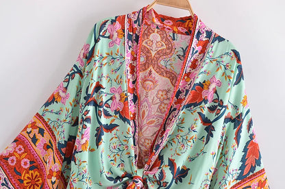 Boho Vintage Floral Print Beach Summer Short Kimono Women Fashion Ladies Casual V Neck Batwing Sleeves Bohemian Cover-ups