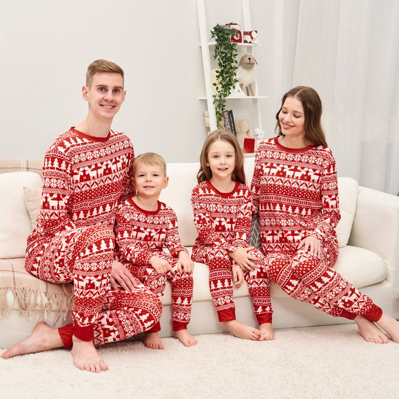 Family Christmas Pajamas 2024 Elk Print Matching Outfits Mother Daughter Look Pijama Children Pajama Set Winter Loungewear Pjs