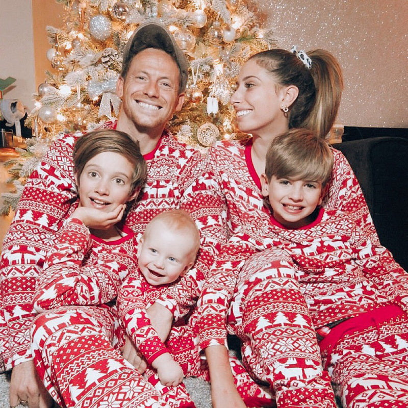 Family Christmas Pajamas 2024 Elk Print Matching Outfits Mother Daughter Look Pijama Children Pajama Set Winter Loungewear Pjs