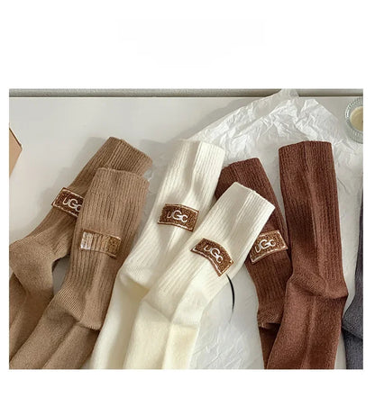 Winter Warm Thickened Padded Socks Solid Colour Embroidery Logo Mid-calf Socks Leisure Pile Socks Women Cold-proof Mid-calf Sock
