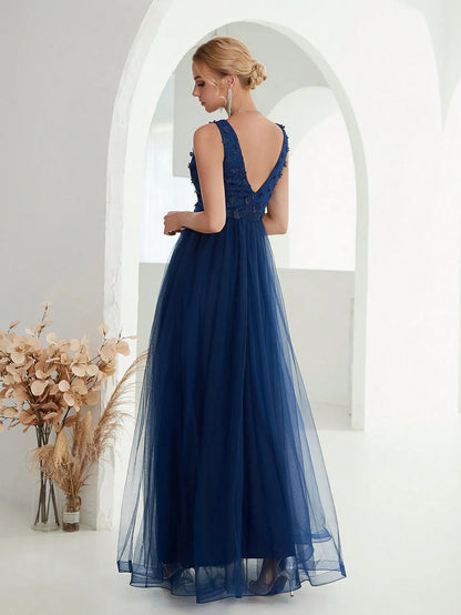 Mgiacy V-neck 3d sequin embroidered mesh slit skirt