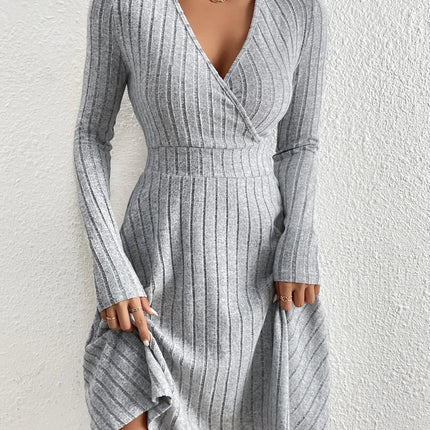 New for autumn/Winter 2024 Women Knit Slim Sexy Bodycon Dress V-Neck Long Sleeve Dress Solid Casual Midi Sweater Dress