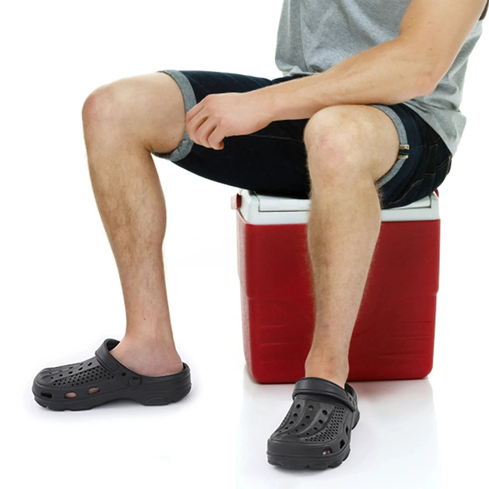 Crestar Fashion Design Sandals New Women Men Breathable Garden Clogs Shoes Outdoor EVA Holes Beach Shoes Summer House Slippers