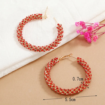 2 PCS fashionable and minimalist design, with a sense of slimming circles and exaggerated earrings. Cross border European and Am