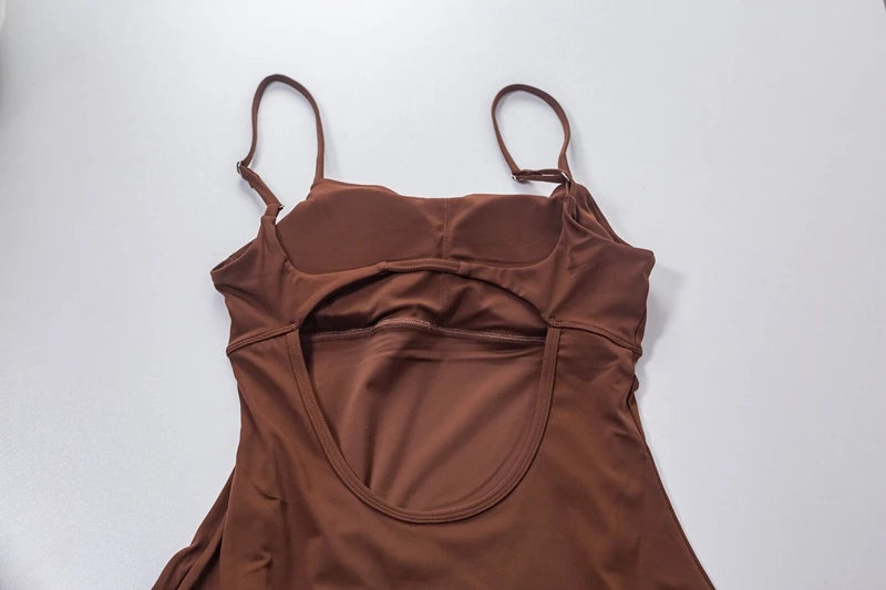 QINACTIVE Women's sports beautiful back dress Removable chest cushion cushion breathable outdoor yoga tennis skirt