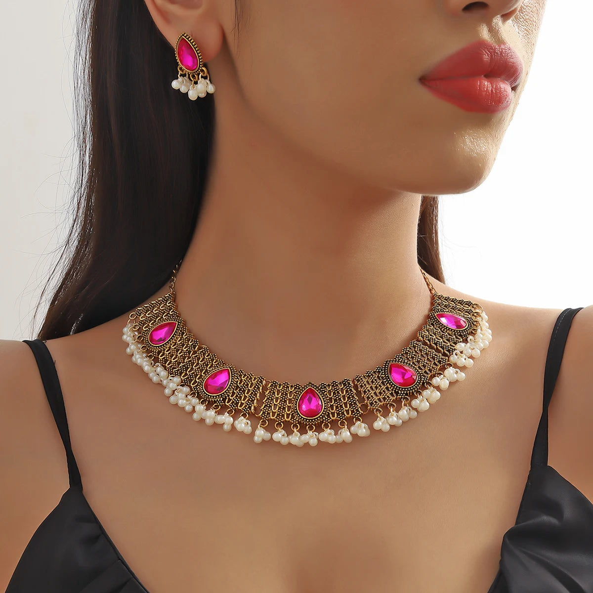 3 PCS Vintage Indian Style Alloy Necklace Earrings Set Exotic Exquisite Pearl Rhinestone Tassel Collar Chain Earrings Palace