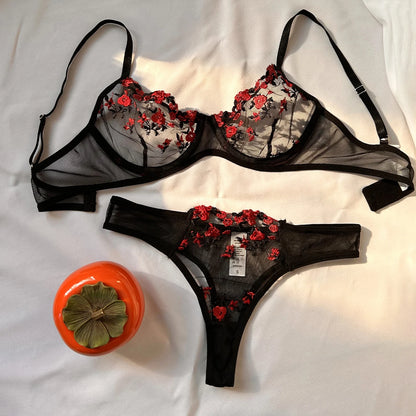 New Hot Erotic Lingerie Women Embroidery Bra Thongs Sets Women's Underwear Sex Sleepwear Pornographic Exotic Set Sexy Costumes