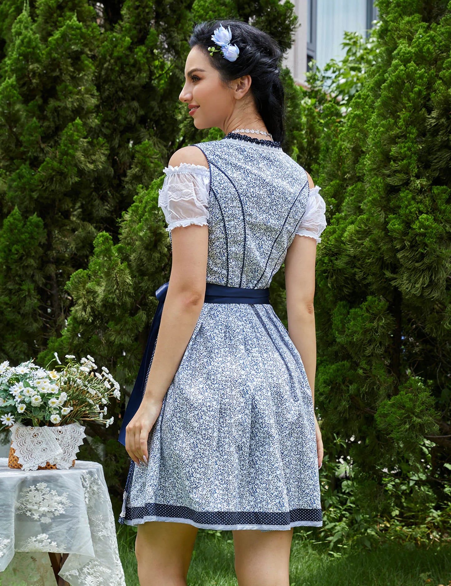 MODISFRAU Women Dirndl for Oktoberfest Traditional Beer Festival German Bavarian Outfit Fancy Dress Dirndl Lace Up Festival Dres