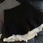 S / black