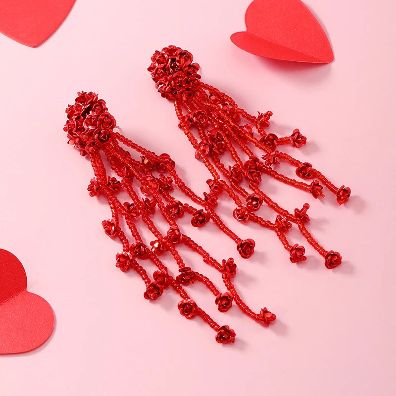 INS Japan and South Korea's popular floral tassels, silver needles, long rice bead earrings, earrings, accessories, commuting tr