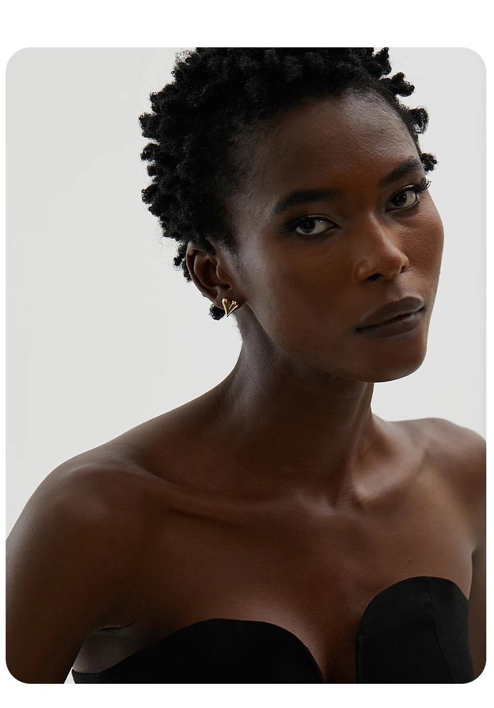 Yhpup Stainless Steel Chic Heart Huggie Hoop Earrings Charm Gold Color Tarnish Free Trendy Fashion Jewelry for Women Bijoux