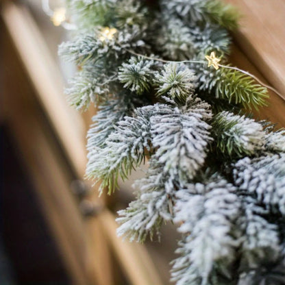 Christmas Artificial PE Hanging Rattan Decorative Cedar Garland with LED Light Garland for Mantel Fireplace Tablecloth
