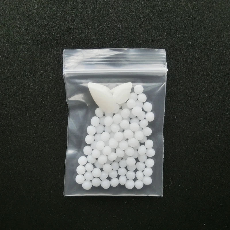 1 Pairs Halloween Vampire Teeth Fangs Dentures Props Party Costume DIY Cosplay Props False Teeth Resin Fangs with Solid Glue