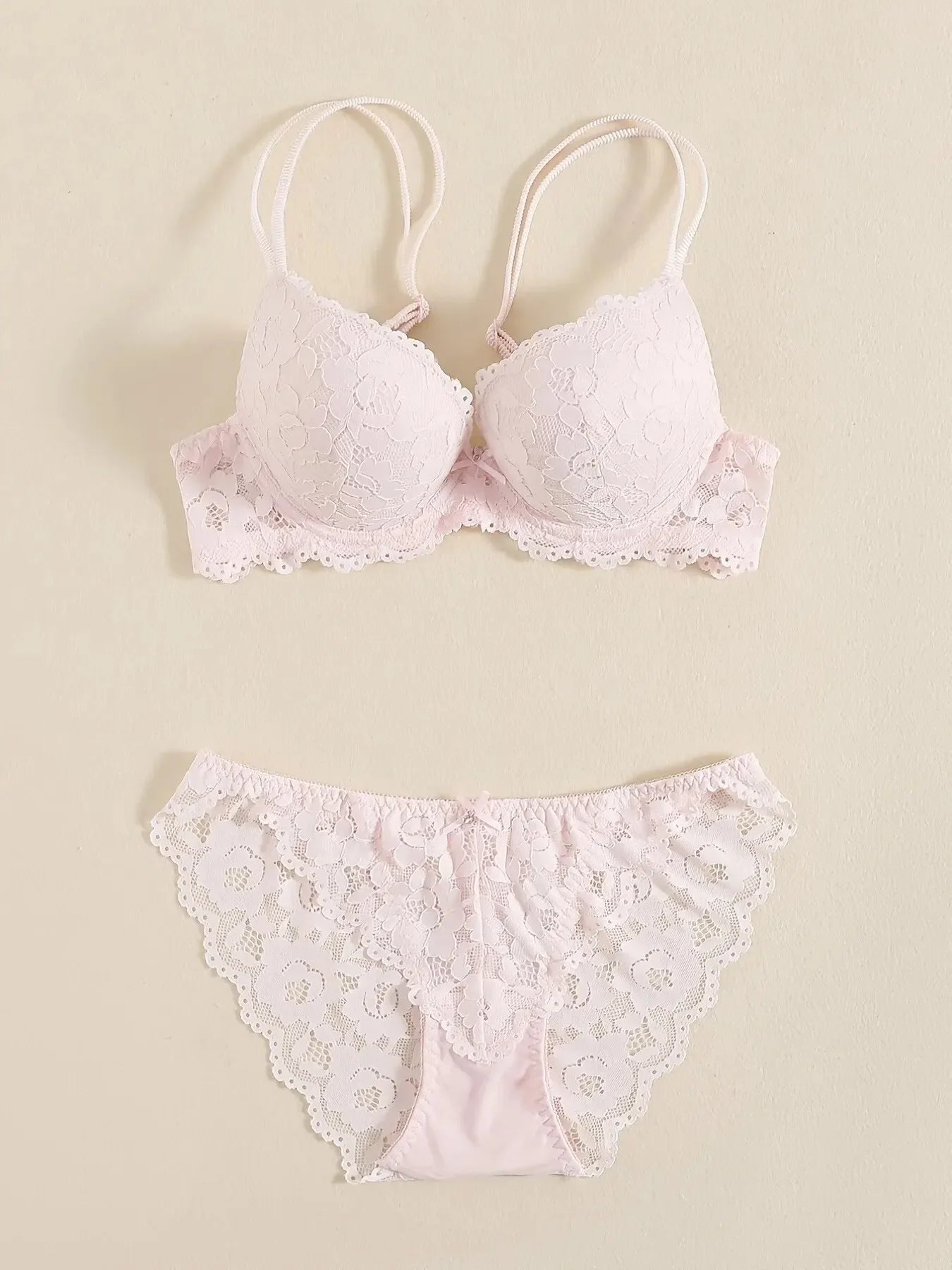 1 Set Elegant Erotic Lace Embroidery Breathable Fabric Lingeries : Push-Up Bra, Low Waist Sheer Panty - Ultimate Valentine's Day