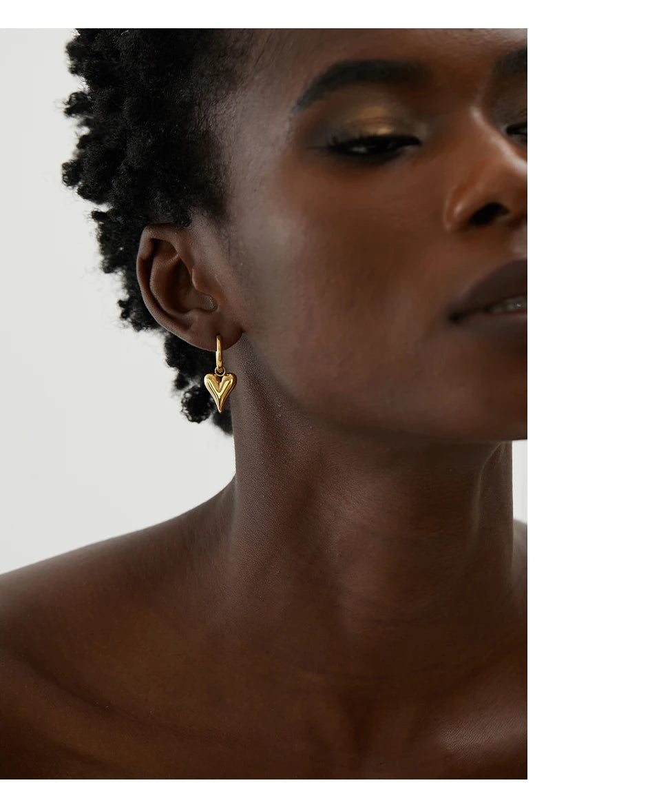 Yhpup Stainless Steel Chic Heart Huggie Hoop Earrings Charm Gold Color Tarnish Free Trendy Fashion Jewelry for Women Bijoux