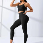 black / M