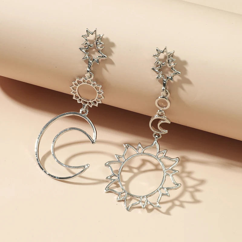 Sun and Moon Earrings / Moon Phase Earrings  / Celestial Jewelry / Crescent Earrings / Moon Earrings / Bohemian Earrings
