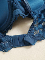 1 Set Elegant Erotic Lace Embroidery Breathable Fabric Lingeries : Push-Up Bra, Low Waist Sheer Panty - Ultimate Valentine's Day